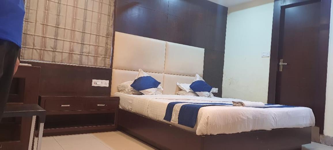 Hotel Presidency Inn Calcutta Extérieur photo